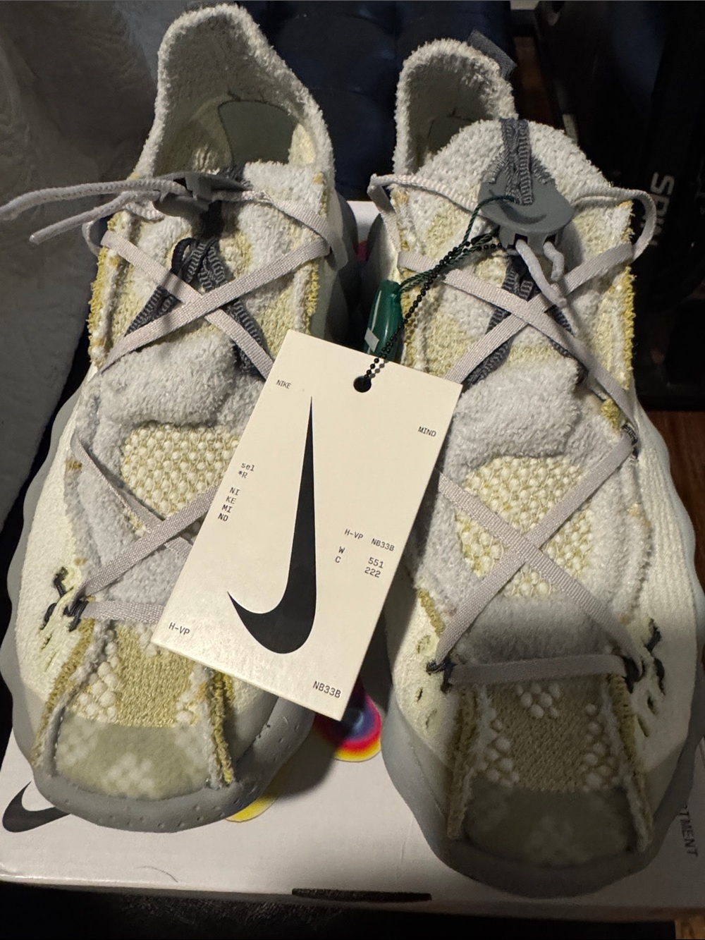 Nike Mind 002 women’s size 7/ men’s 8.5 Brand New